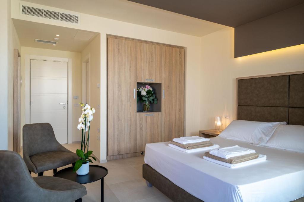 Palace Lido Hotel & Suites Marina di Cecina Εξωτερικό φωτογραφία