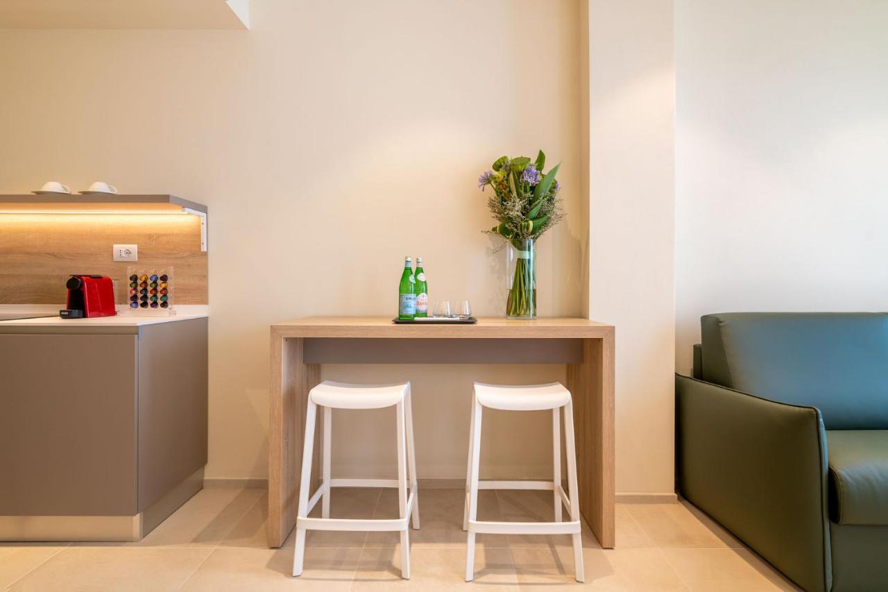 Palace Lido Hotel & Suites Marina di Cecina Εξωτερικό φωτογραφία